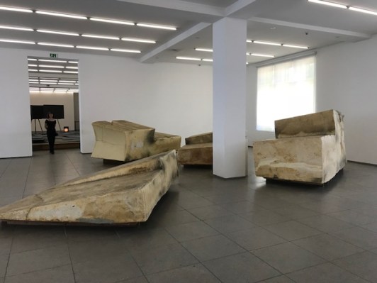 beuys-fett-hamburger-bahnhof-femalegazesite.wordpress.com